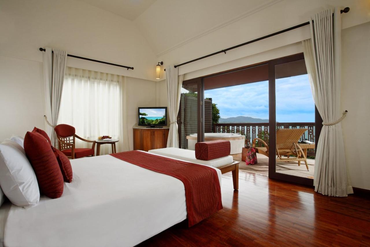 Centara Villas Phuket Карон Экстерьер фото