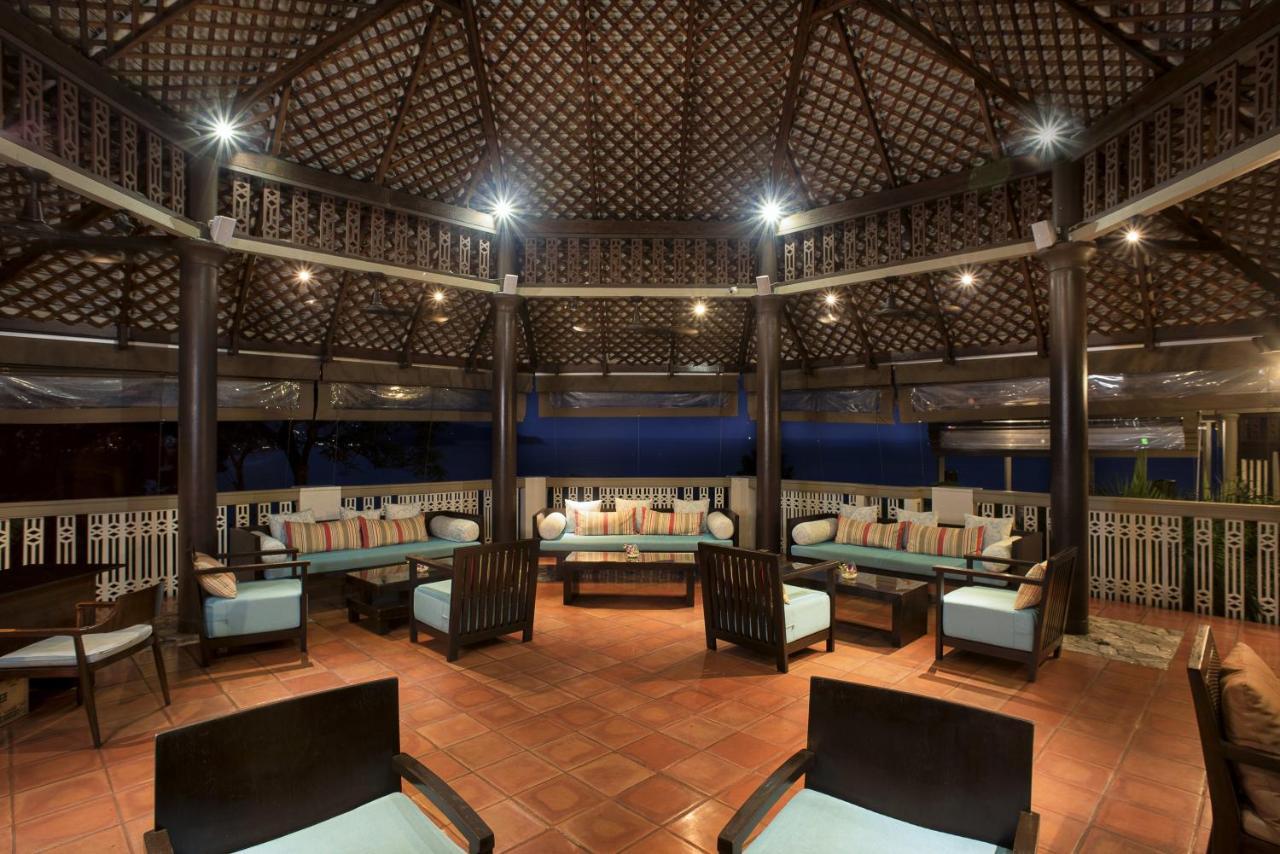 Centara Villas Phuket Карон Экстерьер фото